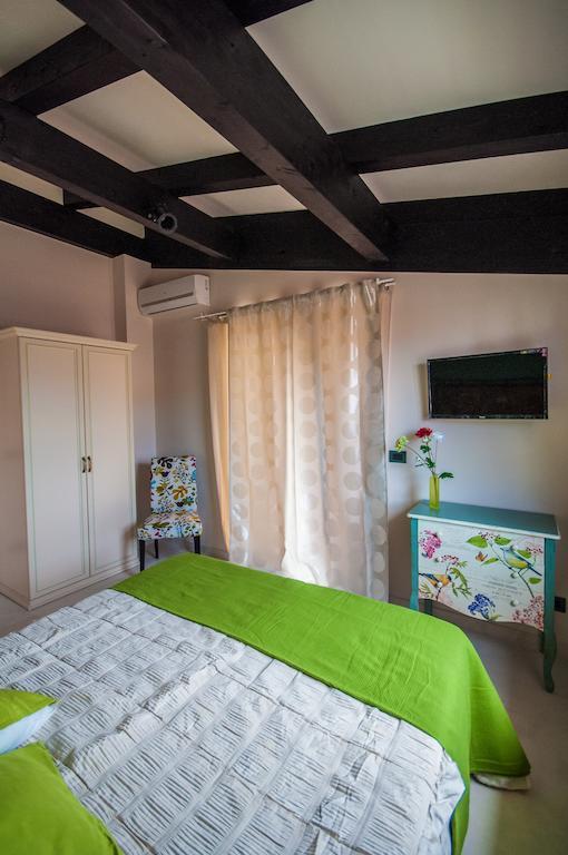B&B I Fiori Del Mare Agropoli Cameră foto